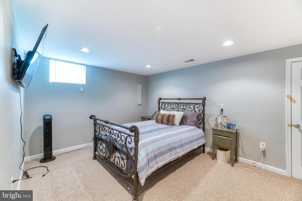 8911 Dangerfield Place - Photo 49