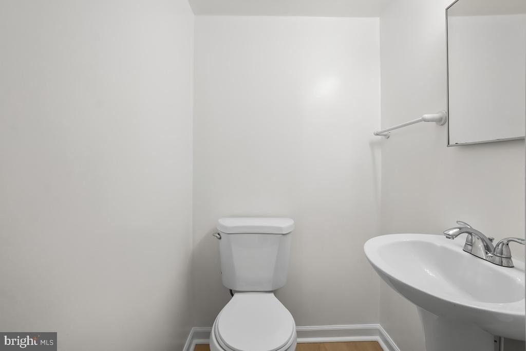 10214 Millstream Drive - Photo 5