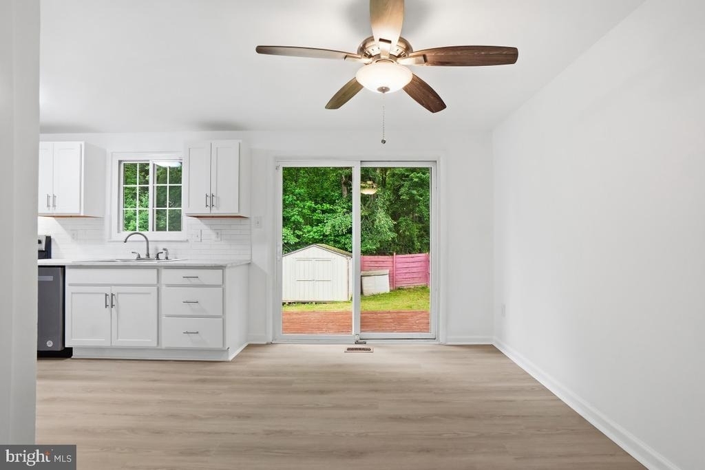 10214 Millstream Drive - Photo 6