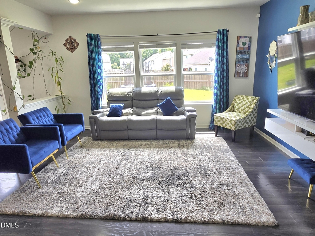 307 Crusaders Drive - Photo 8