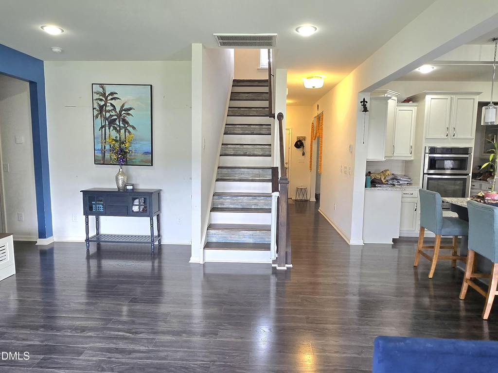 307 Crusaders Drive - Photo 5