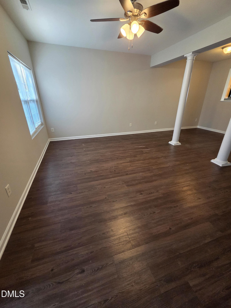 131 Anterbury Drive - Photo 10