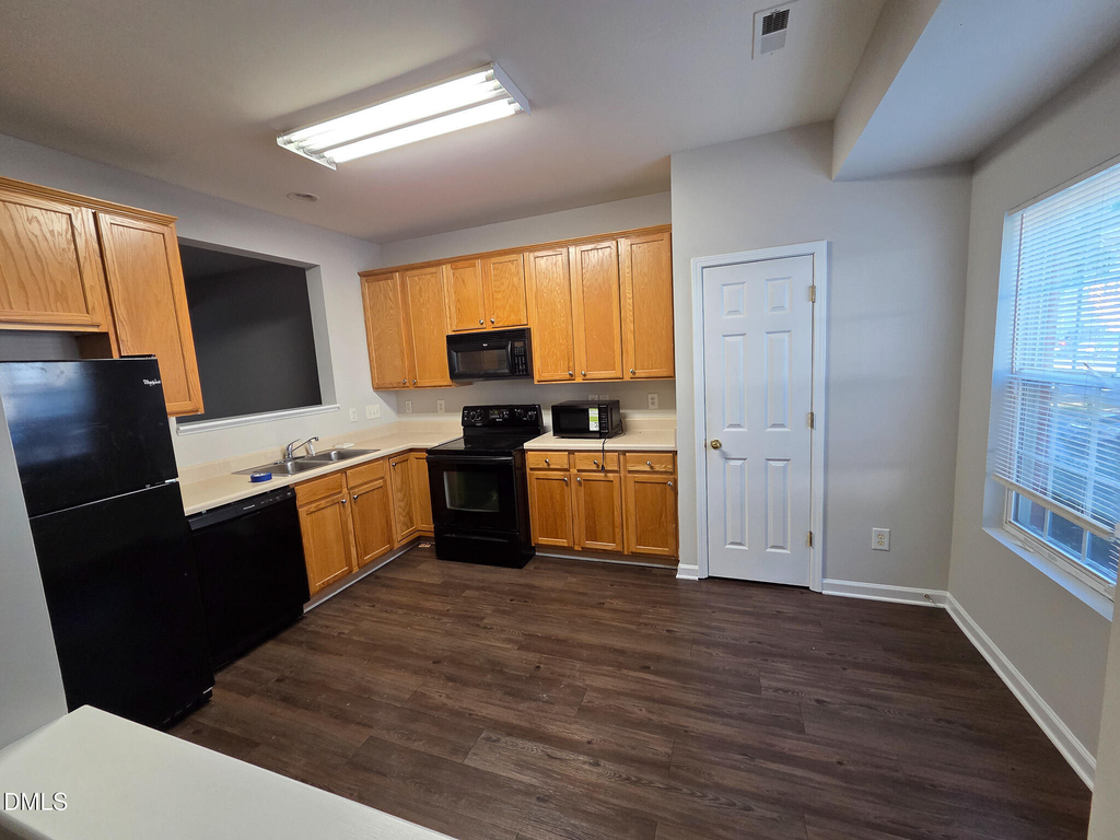 131 Anterbury Drive - Photo 5