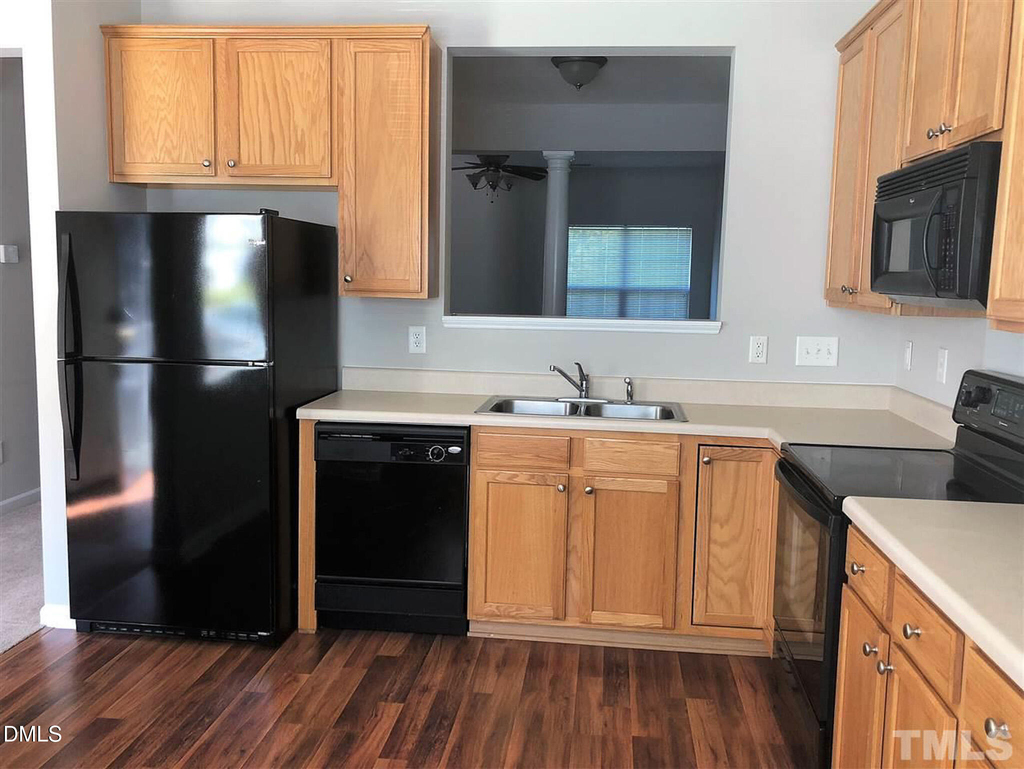 131 Anterbury Drive - Photo 6