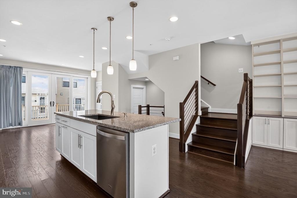 5138 Longstone Way - Photo 11