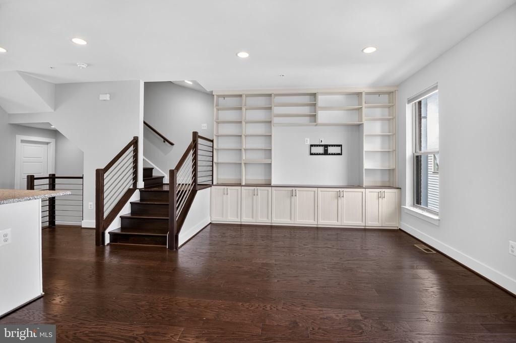 5138 Longstone Way - Photo 12