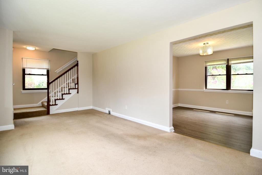 9607 Dilston Road - Photo 4