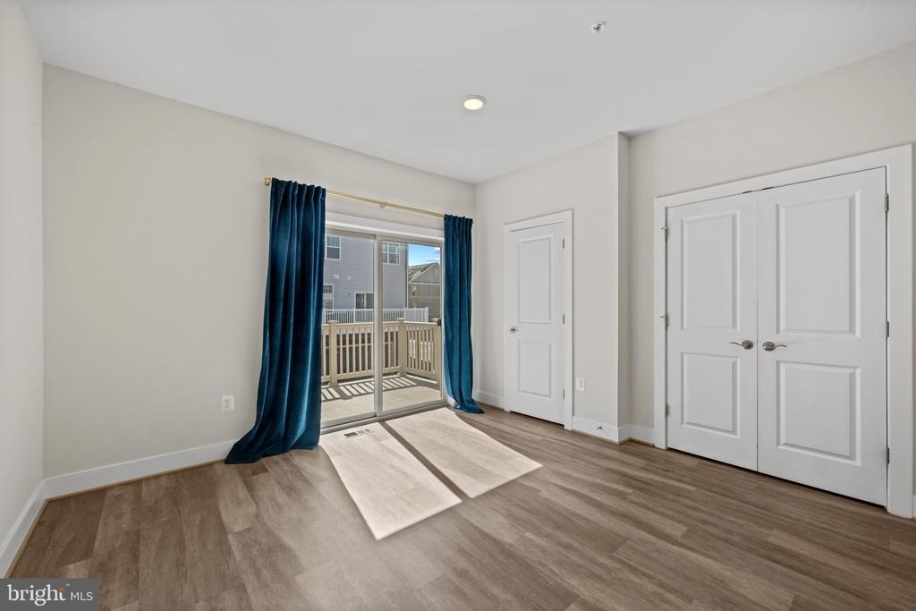 148 Stowe Drive - Photo 7