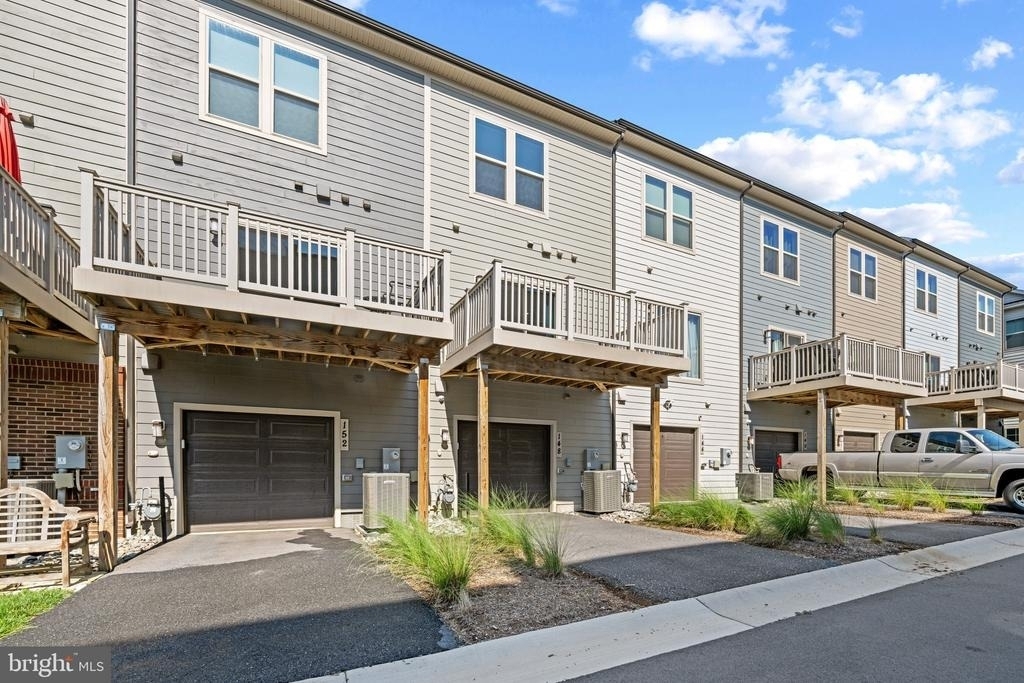 148 Stowe Drive - Photo 44