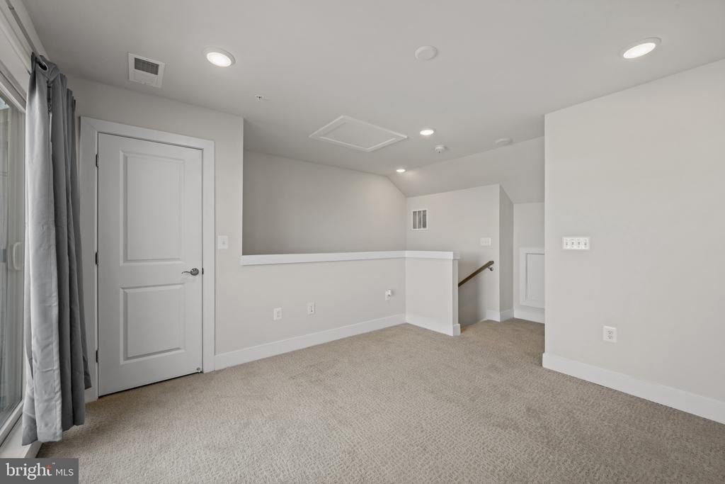 148 Stowe Drive - Photo 38