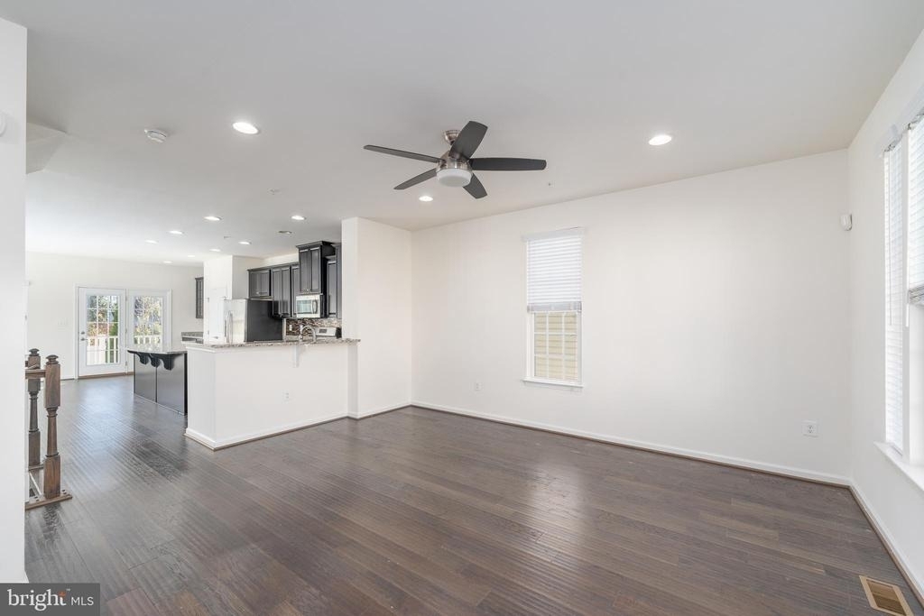 3223 Clear Spring Drive - Photo 15