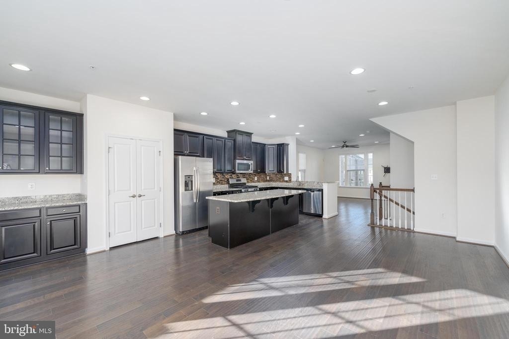 3223 Clear Spring Drive - Photo 10