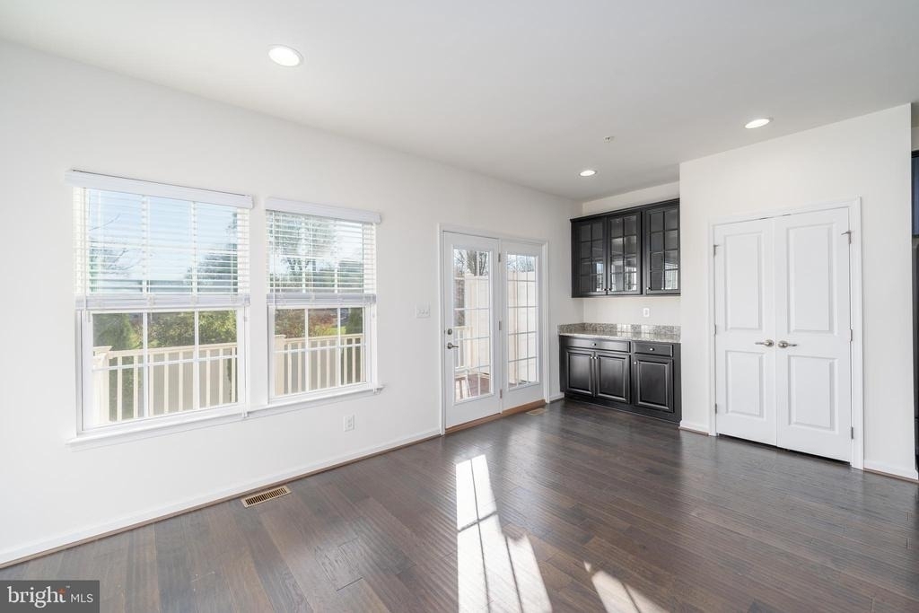 3223 Clear Spring Drive - Photo 11