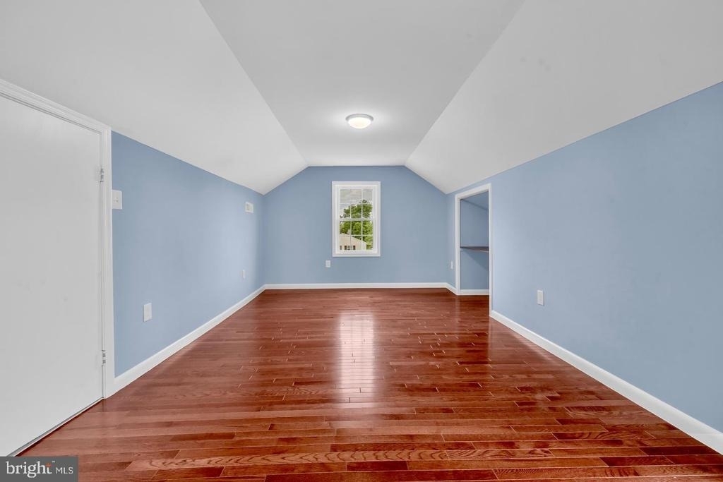 202 Oak Street - Photo 25