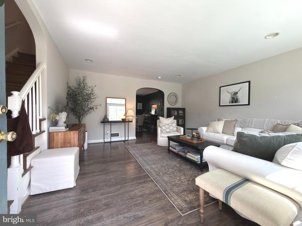 358 Old Trail Road - Photo 1