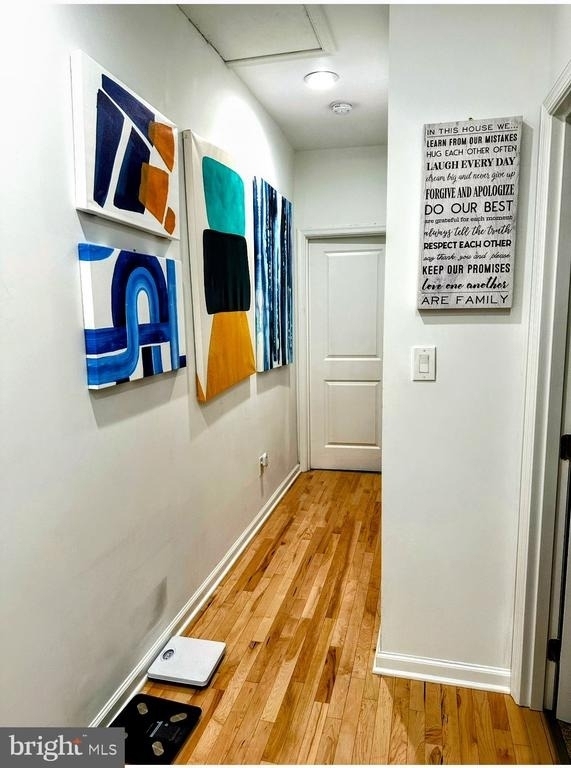 1529 N Bond Street - Photo 3