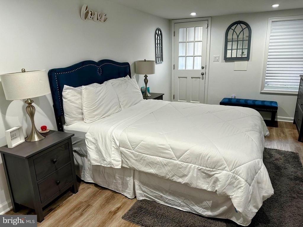 1529 N Bond Street - Photo 10
