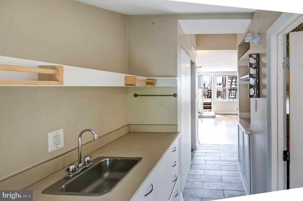 13 E Henrietta Street - Photo 26