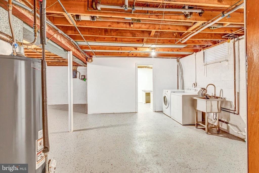 5720 Rockspring Road - Photo 14