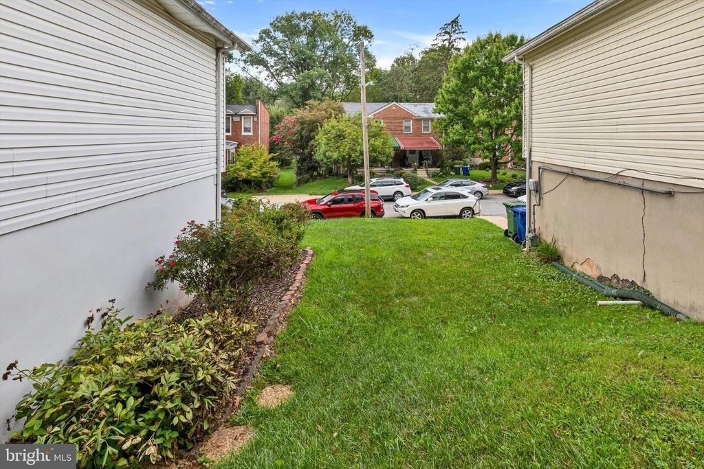 5720 Rockspring Road - Photo 17