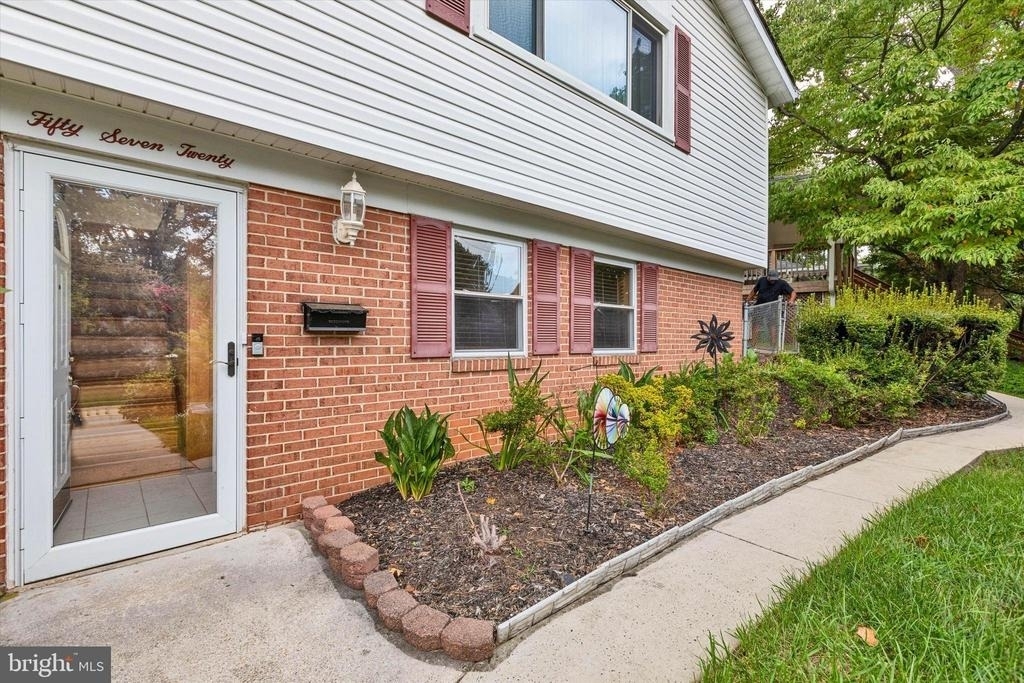 5720 Rockspring Road - Photo 21