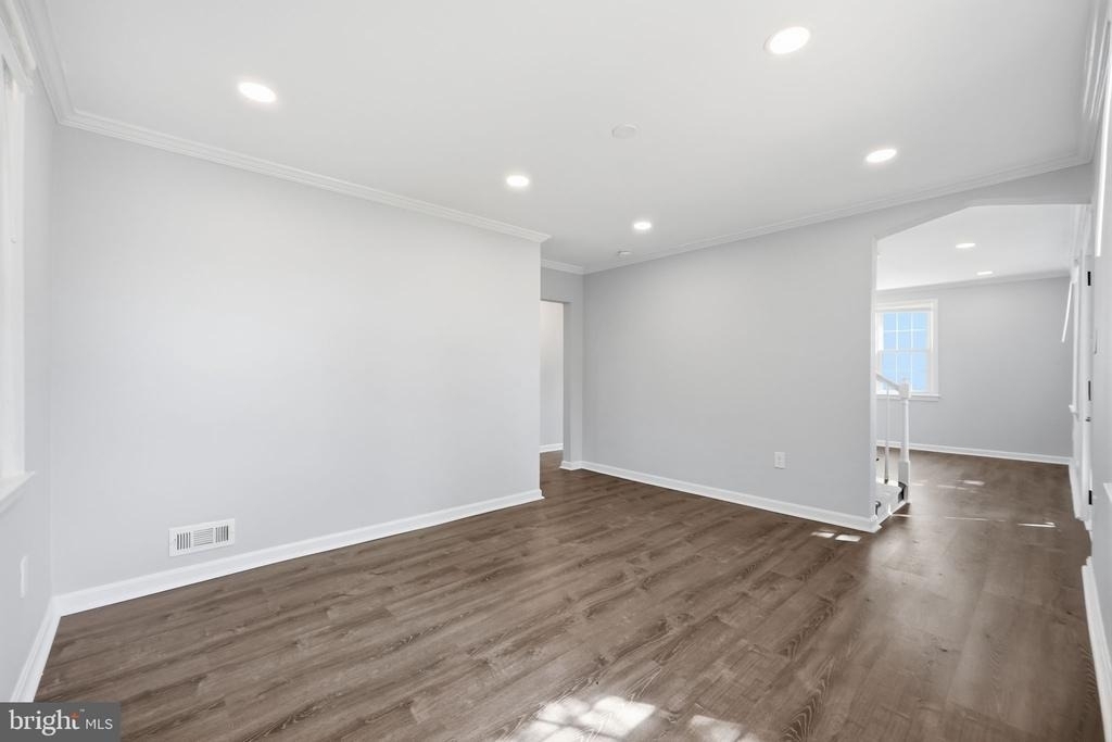 176 Carroll Road - Photo 2