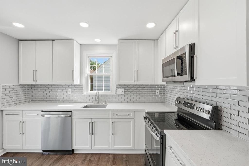 176 Carroll Road - Photo 15