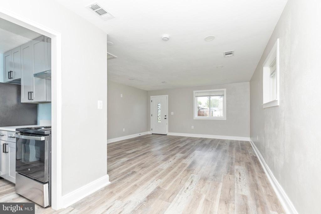 719 Cotter Road - Photo 4