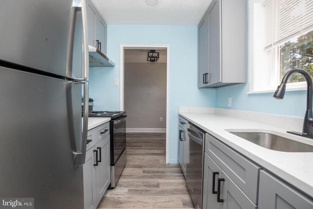 719 Cotter Road - Photo 9