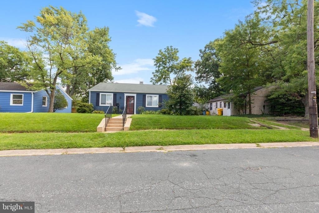 719 Cotter Road - Photo 1