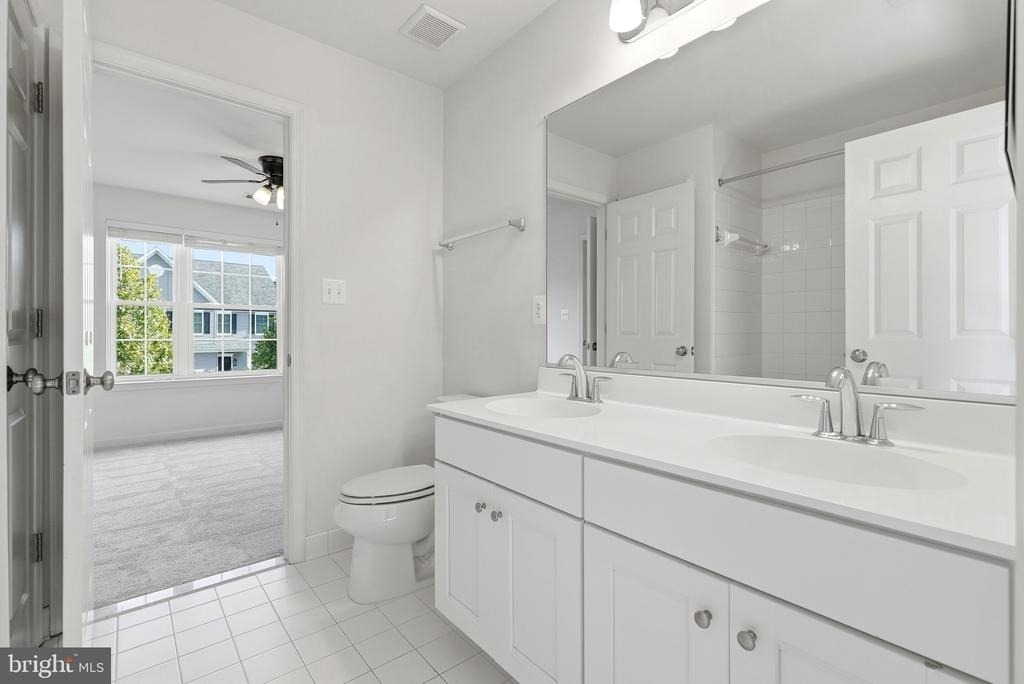 7906 Sibley Way - Photo 28