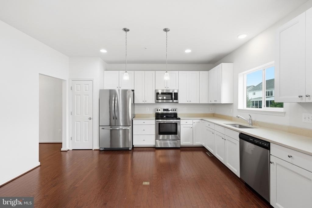 7906 Sibley Way - Photo 15