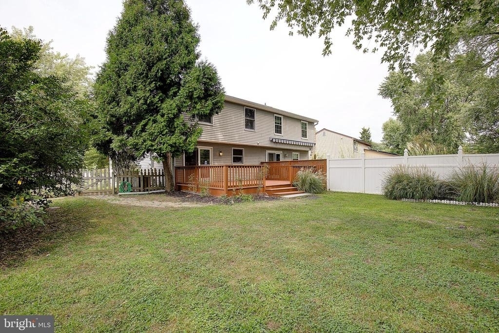 1623 Secretariat Drive - Photo 31