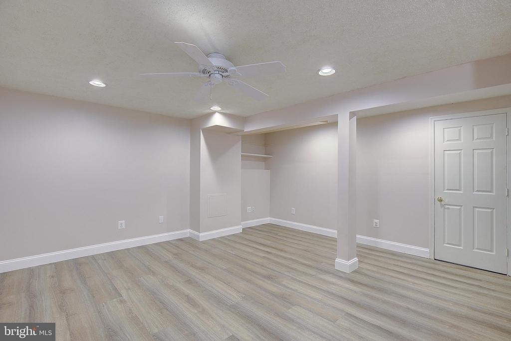 1623 Secretariat Drive - Photo 23