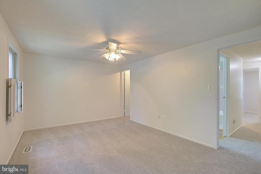 1623 Secretariat Drive - Photo 13