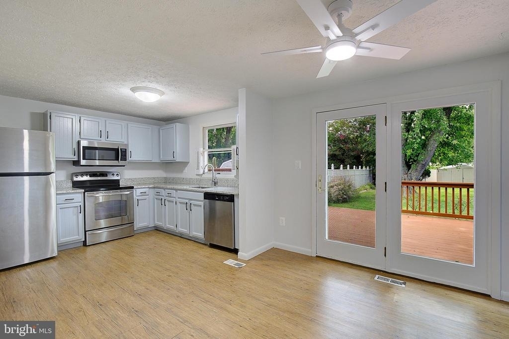 1623 Secretariat Drive - Photo 9