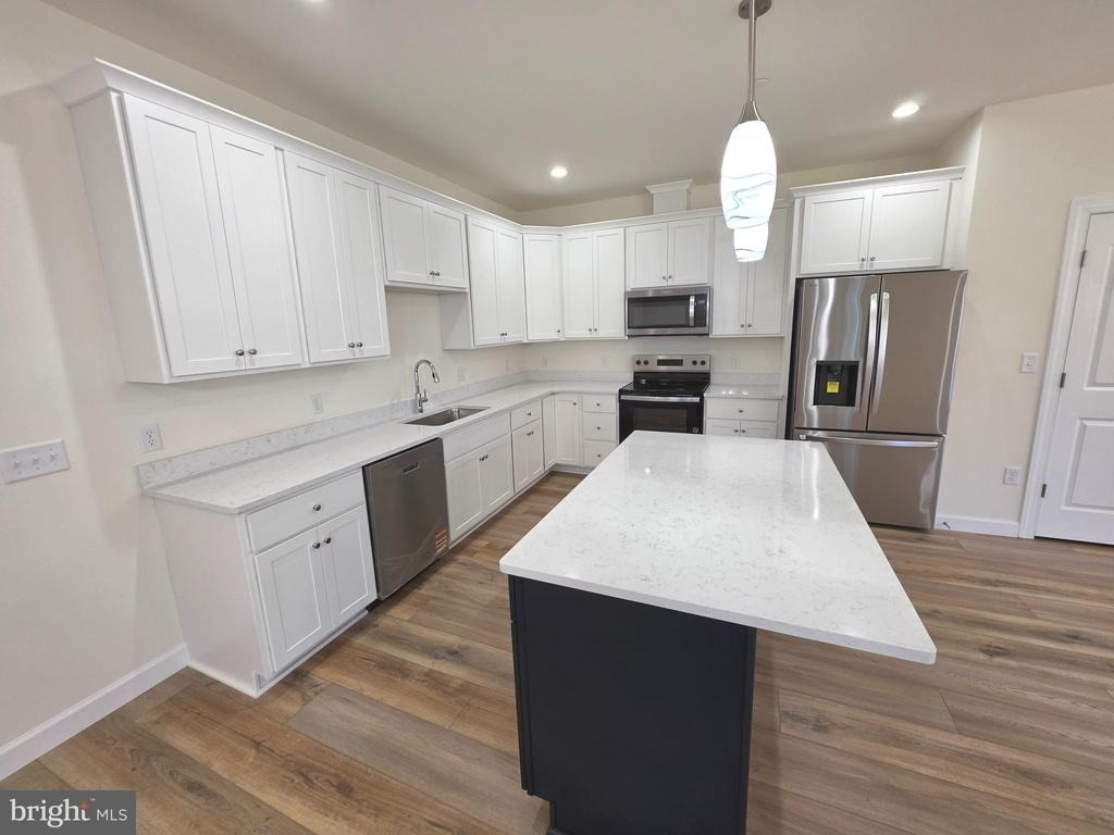 214 Chandler Street - Photo 15