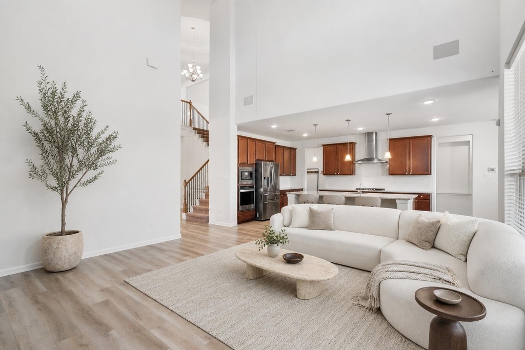 17817 Limestone Spring Ln - Photo 2