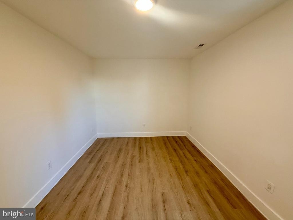 2920 8th Street Ne - Photo 14
