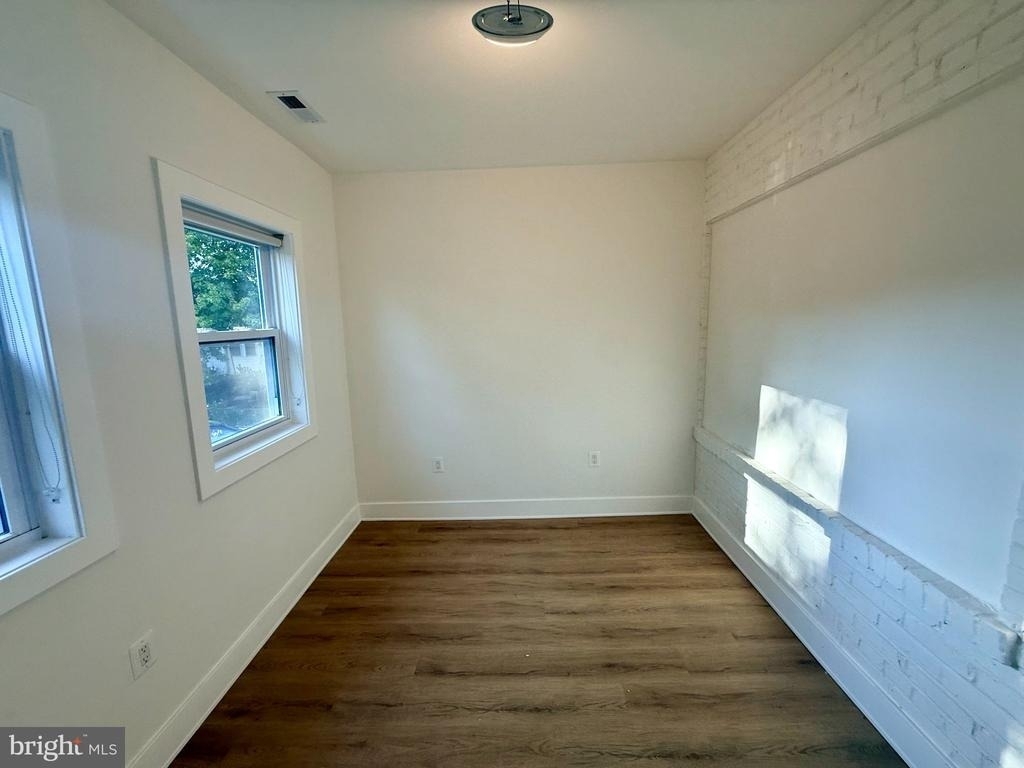 2920 8th Street Ne - Photo 15