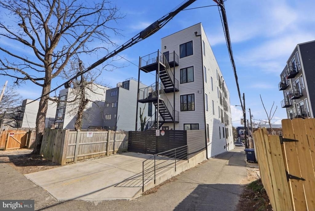 623 Kennedy Street Nw - Photo 30