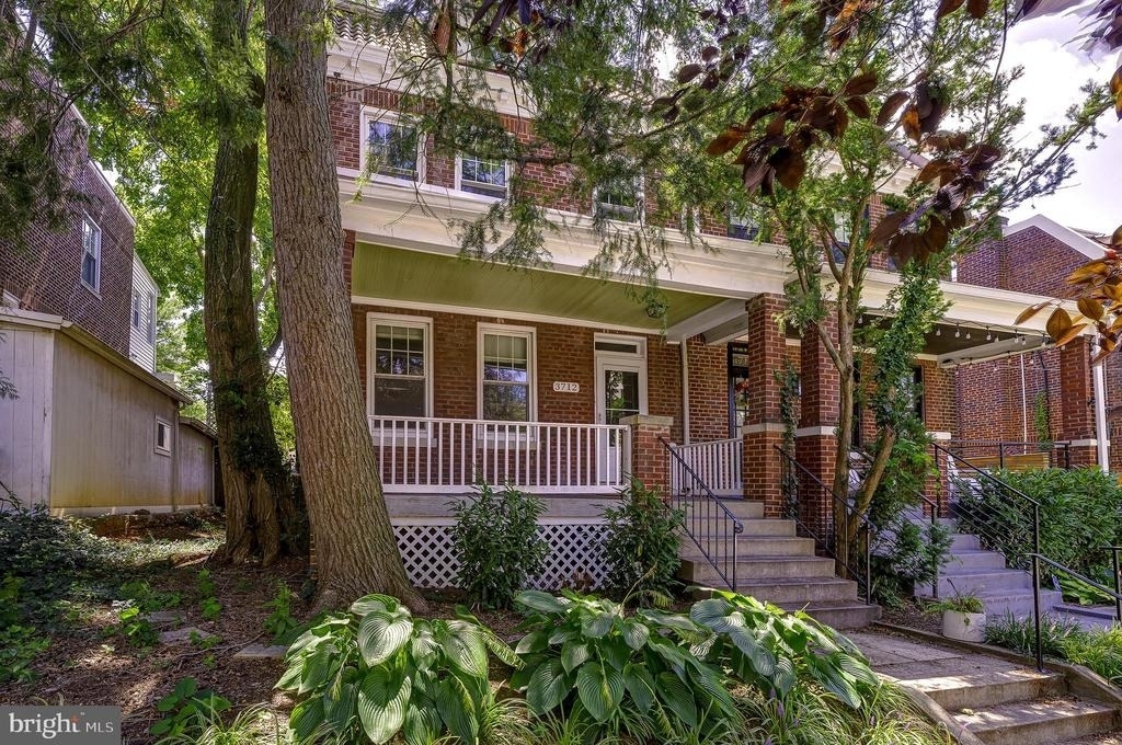 3712 Garfield Street Nw - Photo 2