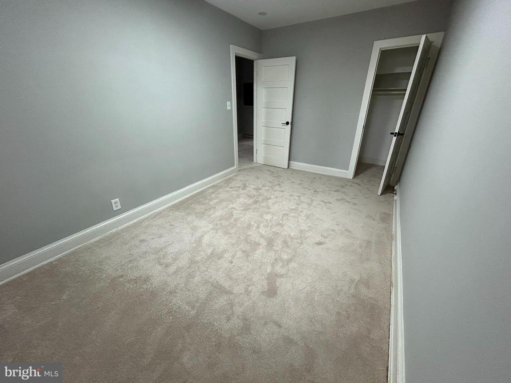 1630 16th Street Se - Photo 9