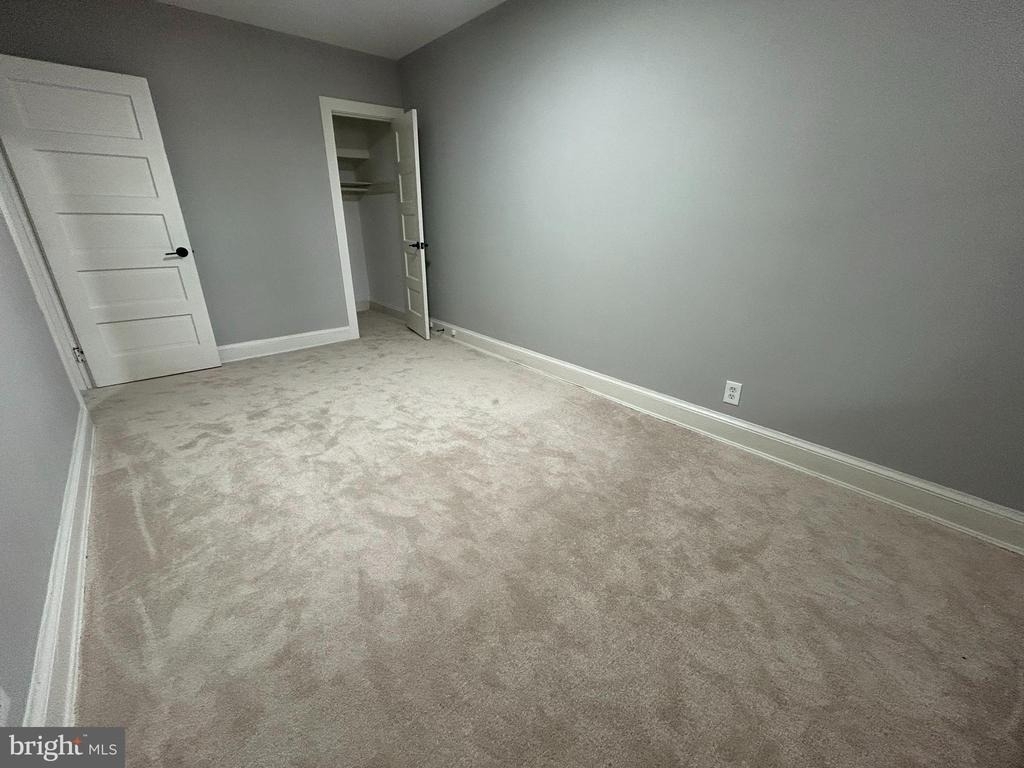 1630 16th Street Se - Photo 8