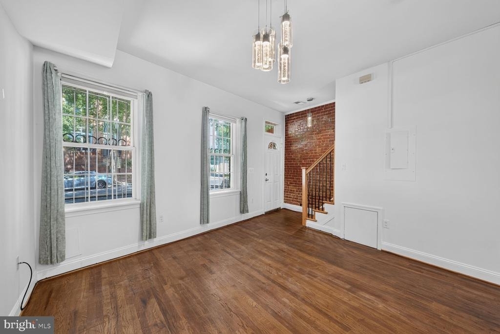 1408 Florida Avenue Nw - Photo 2