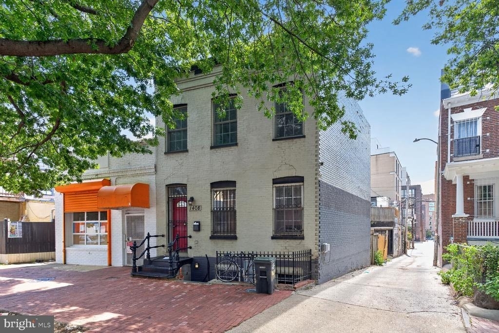 1408 Florida Avenue Nw - Photo 0