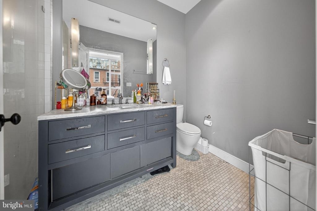 819 6th Street Nw - Photo 2