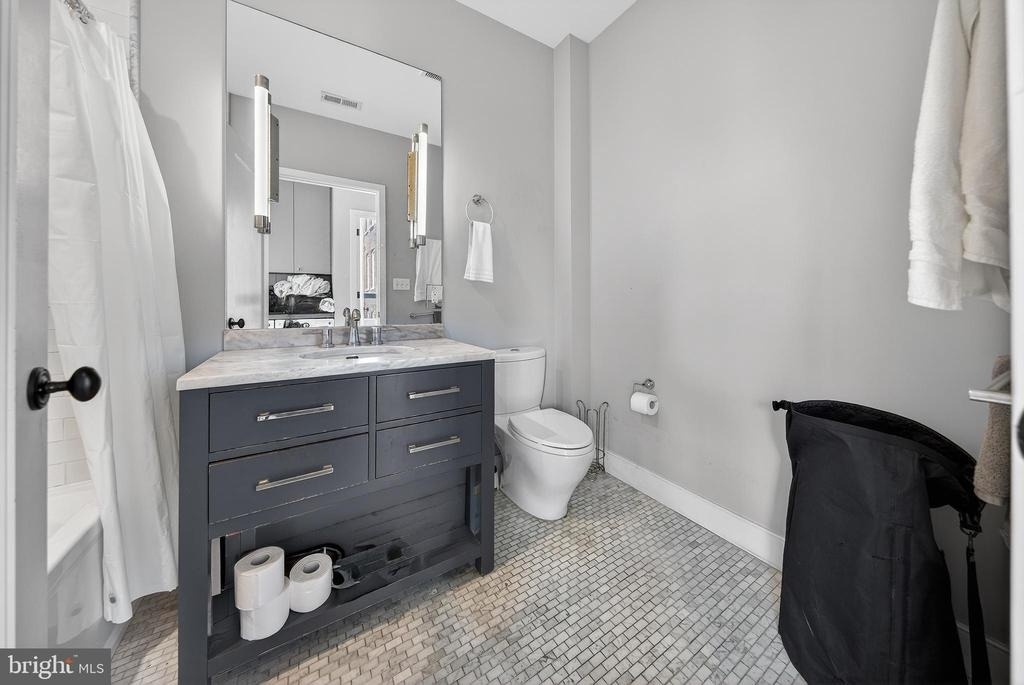 819 6th Street Nw - Photo 9
