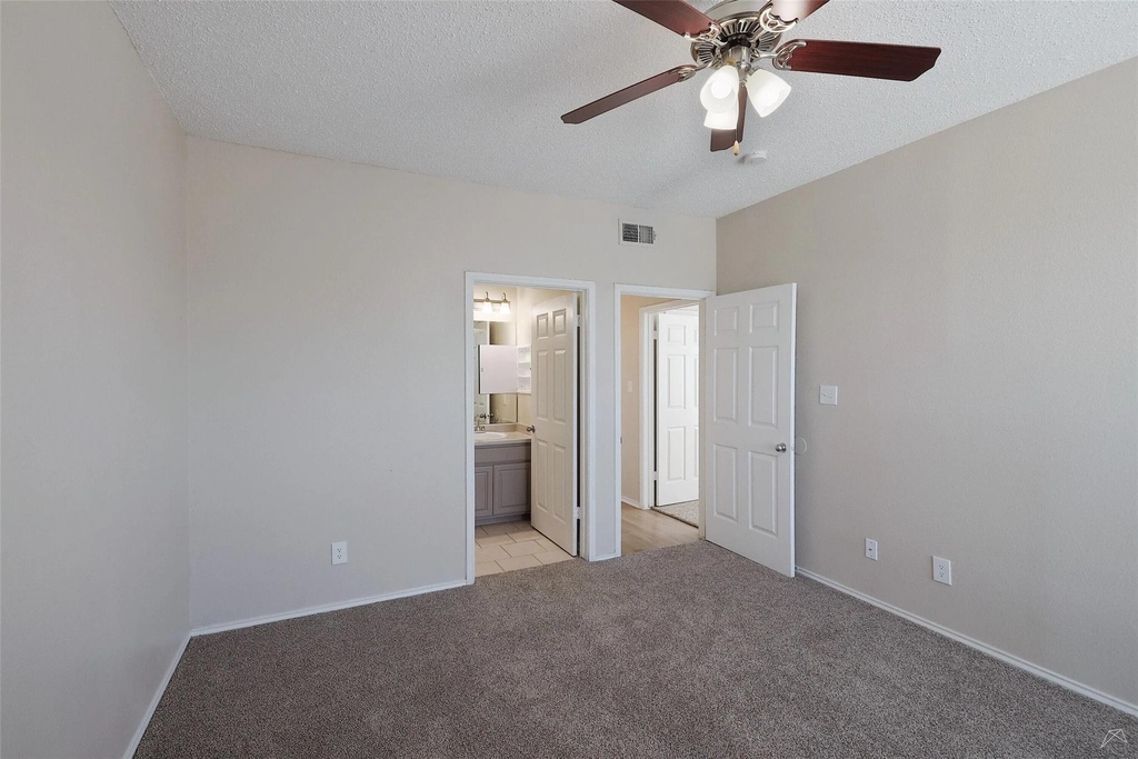 11908 Anderson Mill Rd - Photo 15