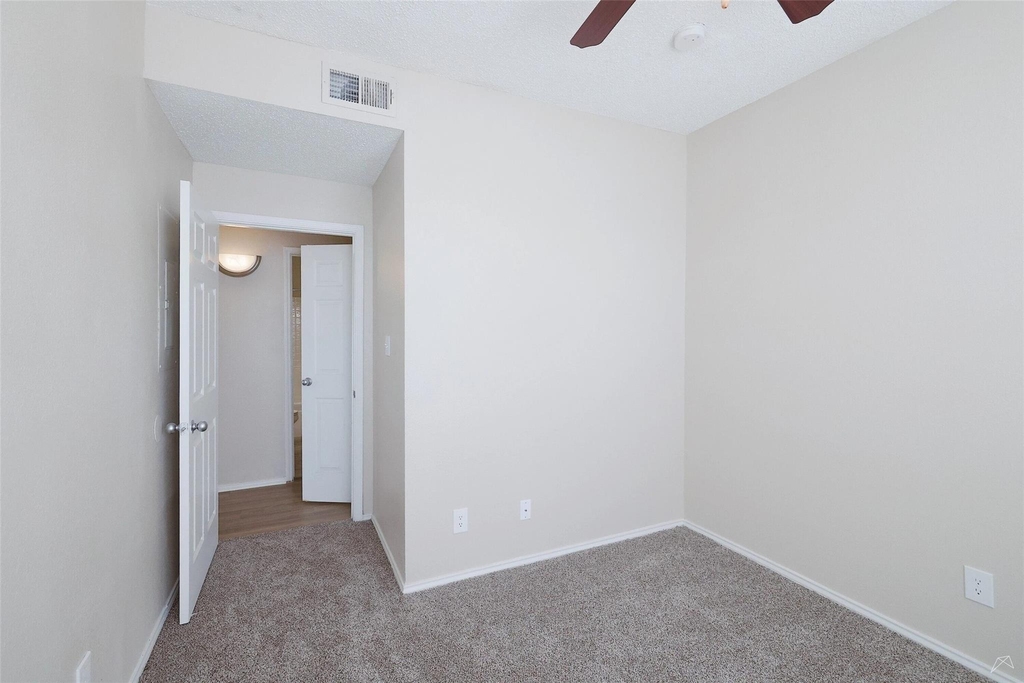 11908 Anderson Mill Rd - Photo 19